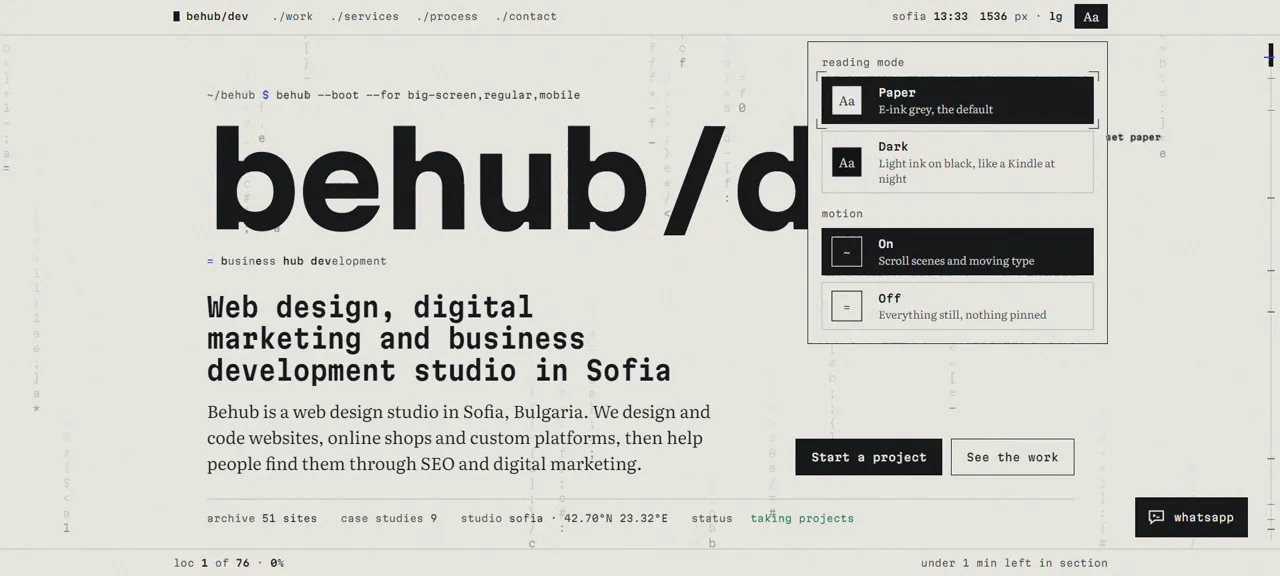 Behub reading-mode panel — Paper or Dark theme, and motion switched on or off